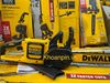 máy cưa xích dewalt DCCS670