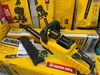 máy cưa xích dewalt DCCS670