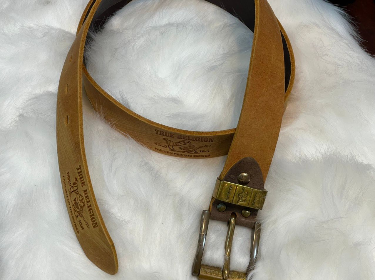 Nịt da ông địa True Religion