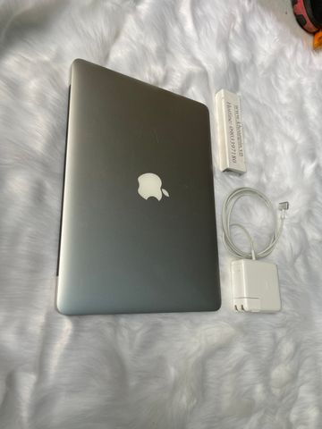 Macbook Pro Retina 13 inch Early 2015