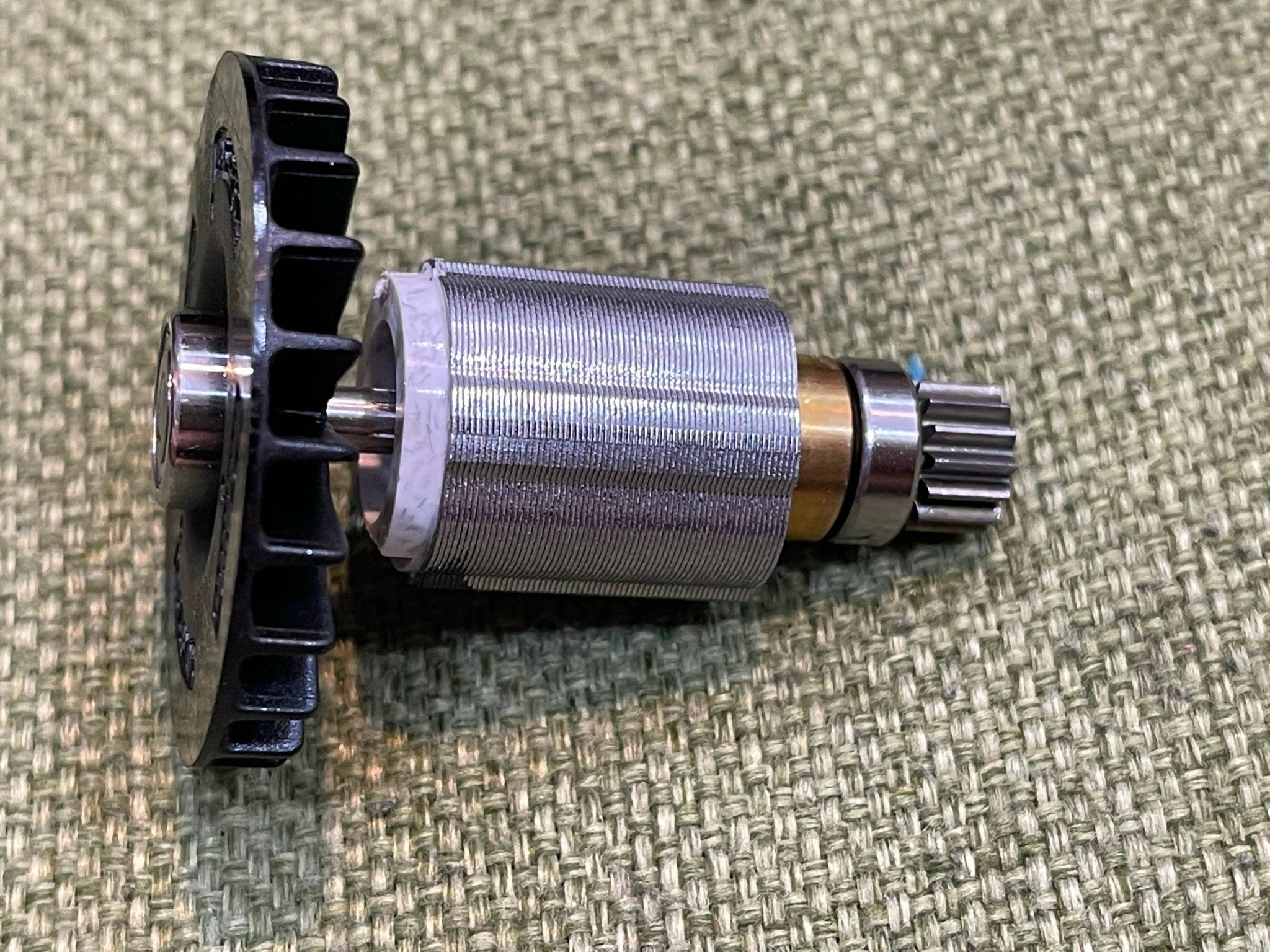 Động cơ roto máy khoan pin Makita XHP12/DHP484