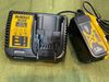 Bộ Pin 4A và sạc DCB115 Dewalt