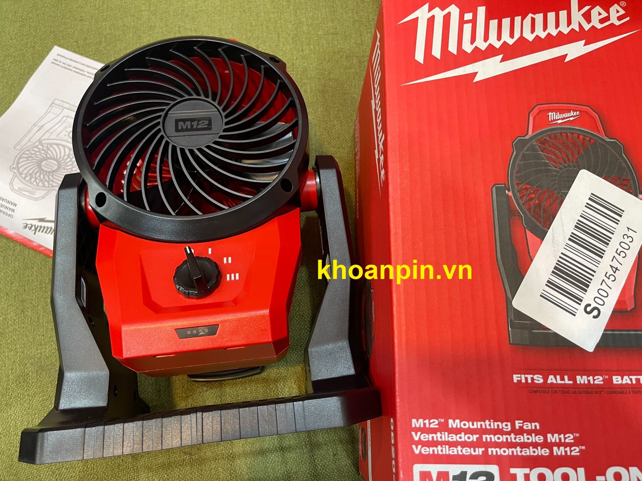 Máy quạt pin Milwaukee 0820-20