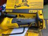 Máy mài pin Dewalt DCG405 mexico