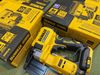 Máy bắn đinh pin Dewalt DCN623B made in Mexico