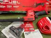 Máy tỉa cảnh cầm tay Milwaukee 2533 pin 4ah sạc