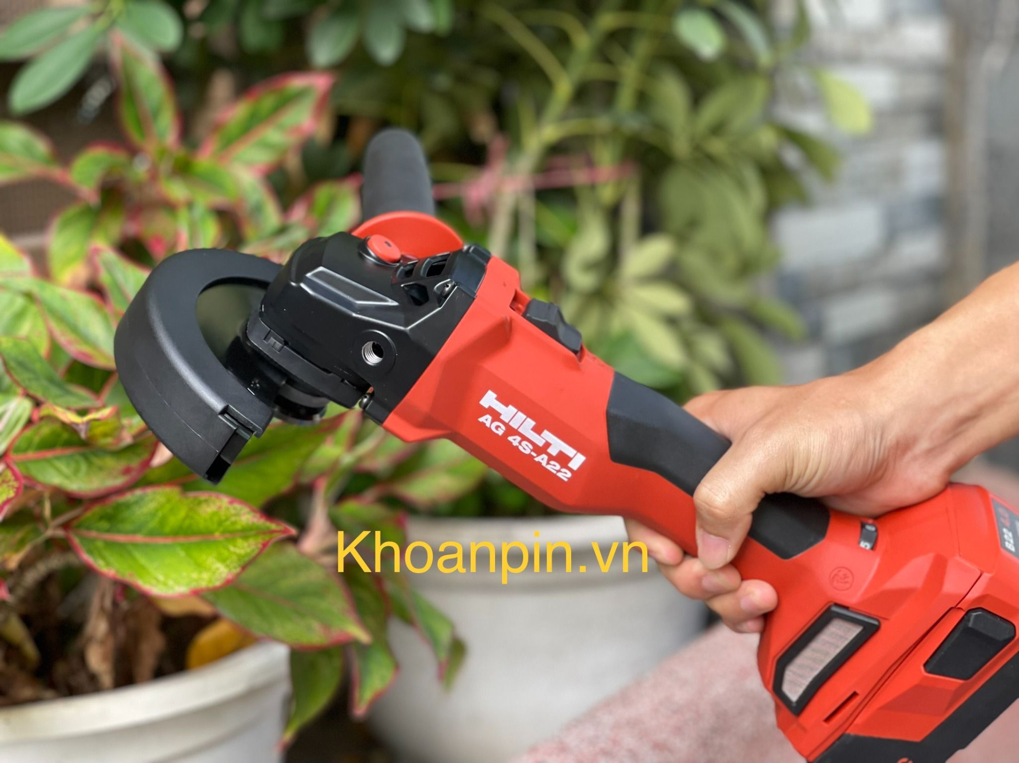 Máy mài pin HILTI  AG 4S - A22