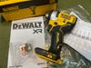 Máy siết bu lông Dewalt DCF911N