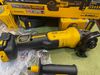 máy mài pin DeWALT DCG409VSN-B1 (100mm điều tốc)