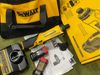 Máy vặn vít gập Dewalt DCF680N2
