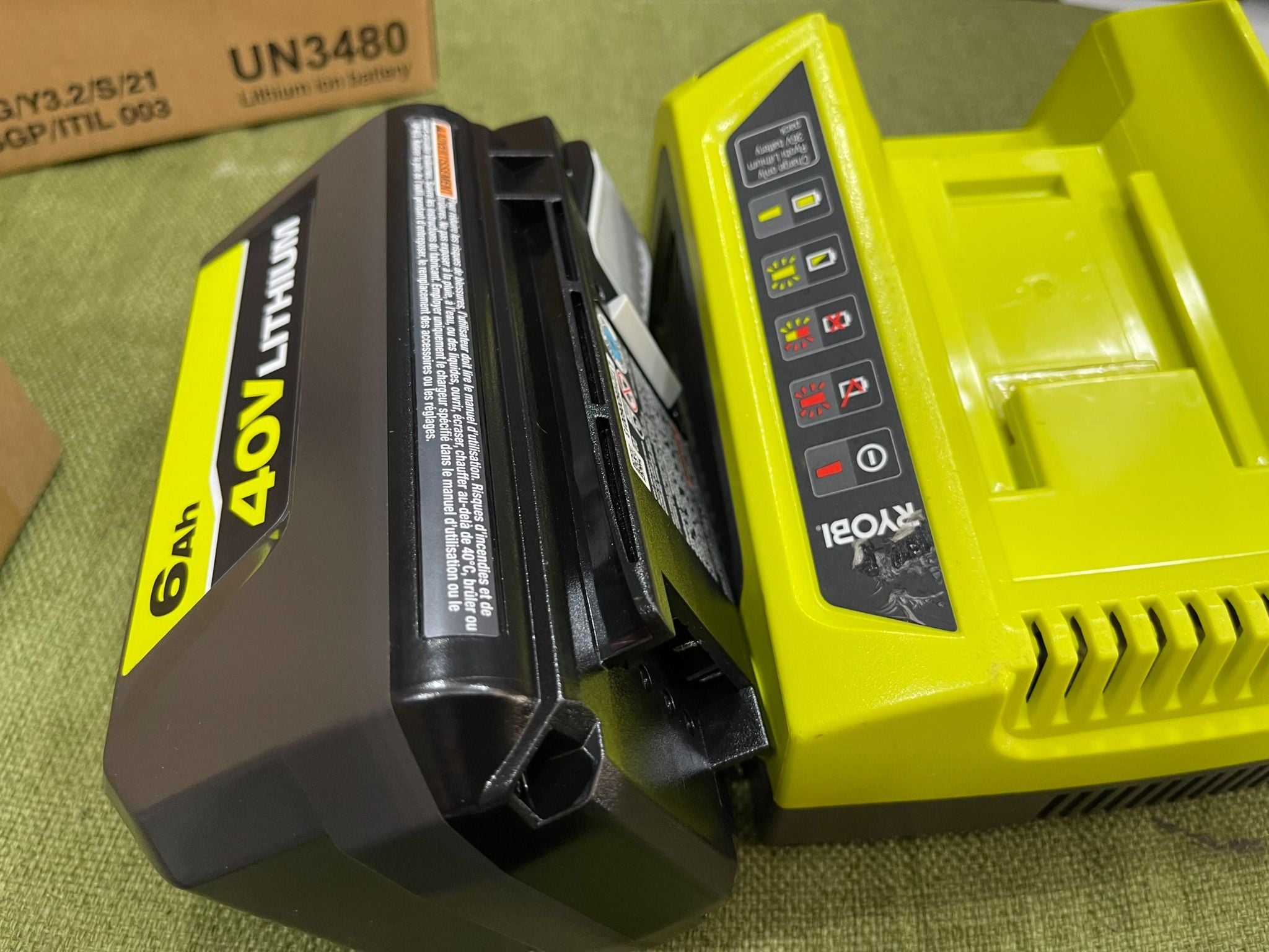 Pin và sạc Ryobi 40V 6Ah