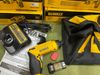Máy vặn vít gập Dewalt DCF680N1