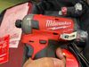 máy vit Milwaukee 2551-22  m12 surge