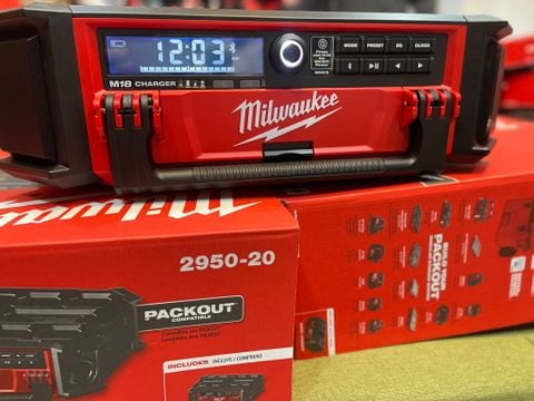 loa milwaukee 2950-20 M18 Packout Radio và Bộ sạc