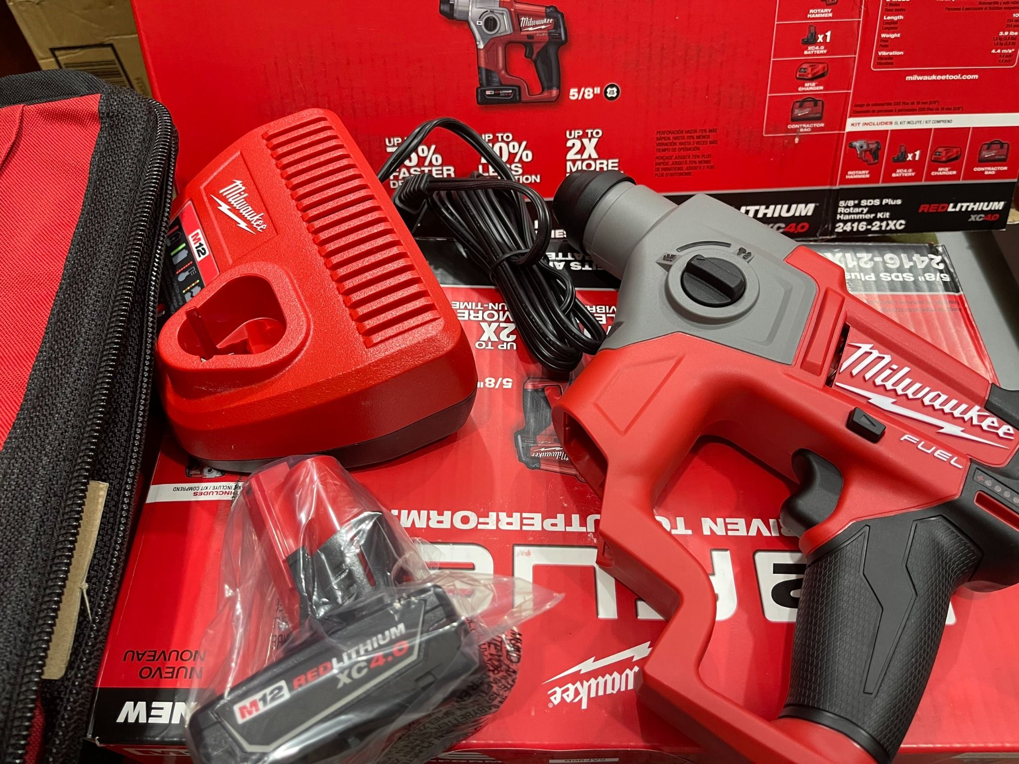 Máy khoan bê tông pin Milwaukee 2416 -21XC M12