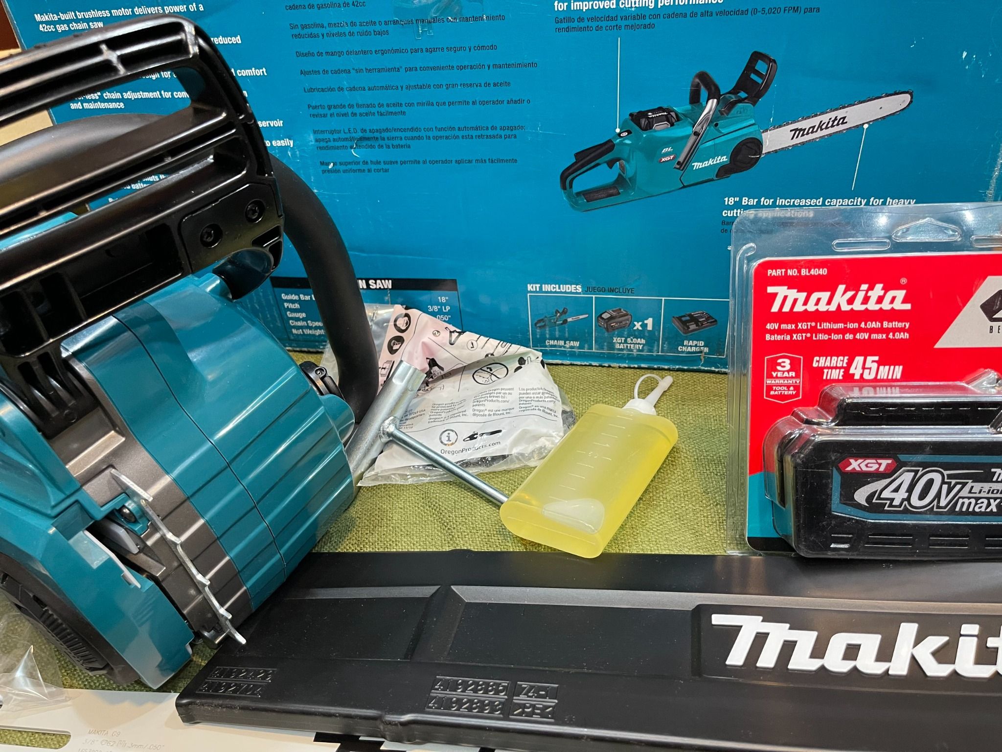 Cưa xích makita GCU06 (Makita UC020G)