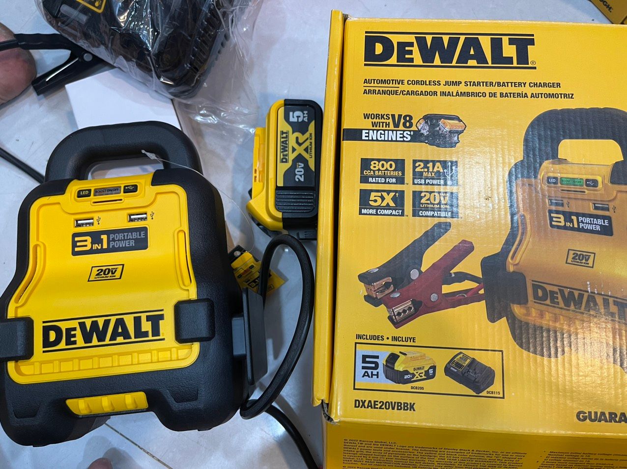 KICH BINH XE DEWALT PIN DXAE20VBBK May Khoan Pin Tung Power Tool