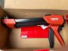 Súng bơm keo HILTI HDM500