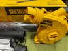 Máy thổi lá DeWalt DCE100B