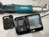 Máy siết bu lông góc pin Makita TL065D