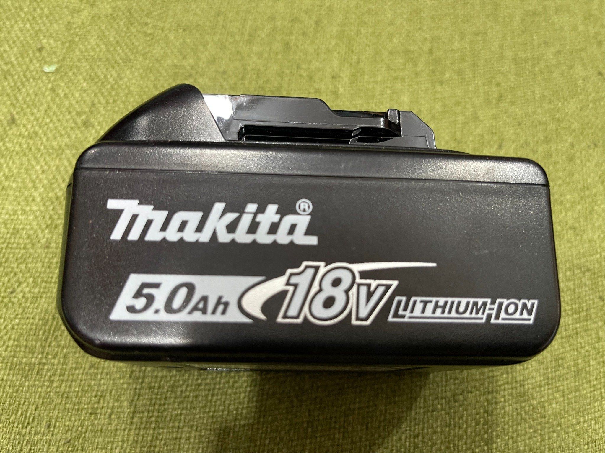 Pin Makita BL1850B 18V 5.0Ah new zin hãng