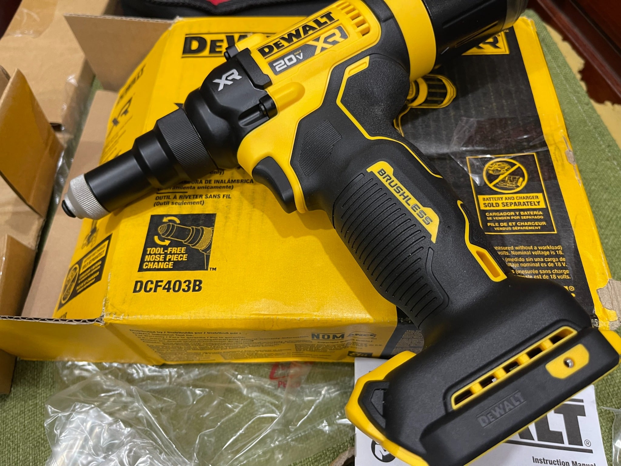 máy rút river DCF403B – Máy Khoan Pin Tùng Power Tool