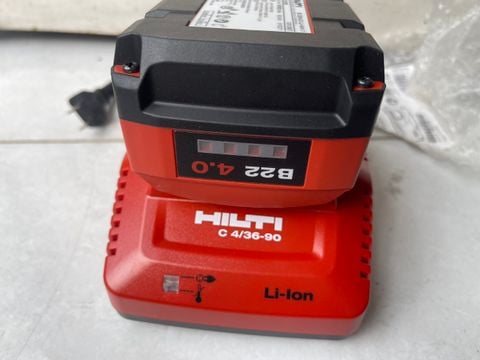 Pin hilti B22 4Ah new made in poiand sạc hiti C4/36-90