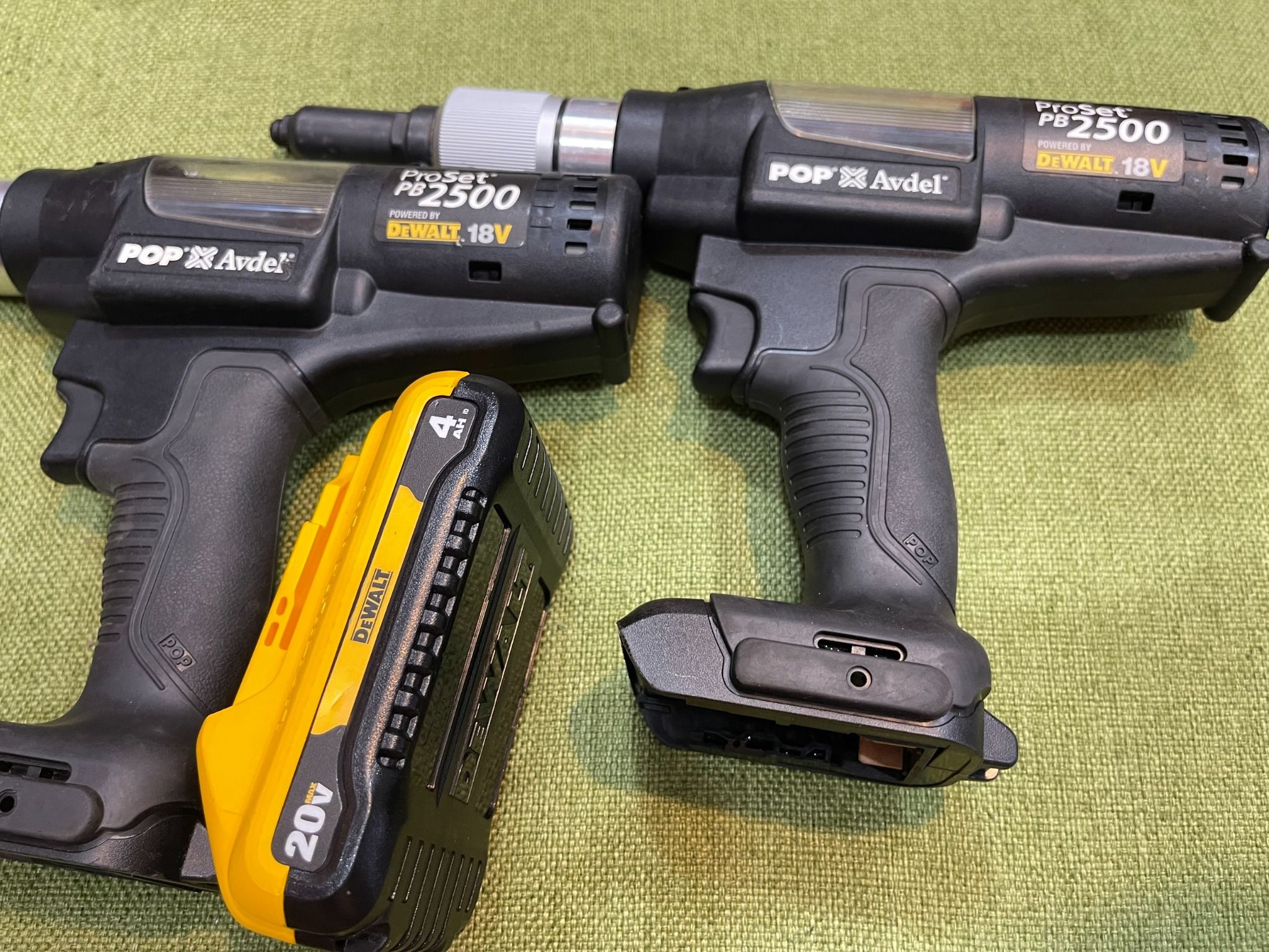 Máy rút rive dewalt proset PB2500 made japan