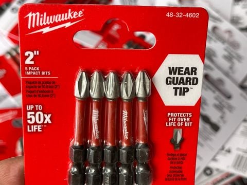 Mũi bắn vít Milwaukee ph2 5cm mã 48-32-5004 cứng gấp 50 lần