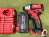Combo milwaukee 2750 pin 5ah sạc 220v  (hàng lướt)