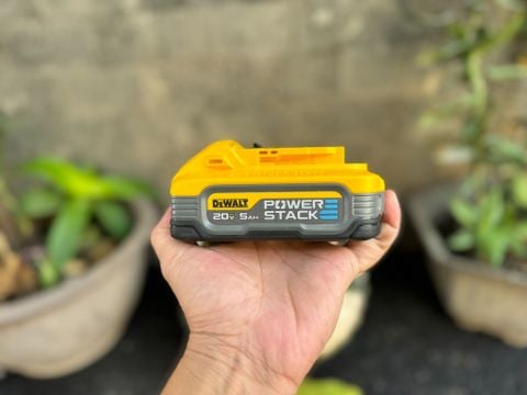 pin dewalt power stack 5ah 20v chính hãng