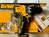 Máy khoan cầm tay Dewalt DCD706