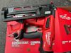 máy bắn đinh milwaukee 2841-20