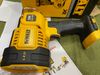 Đèn Led Dewalt dùng pin DCL043