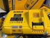 Bộ sạc nhanh 18V-60V Dewalt DCB117