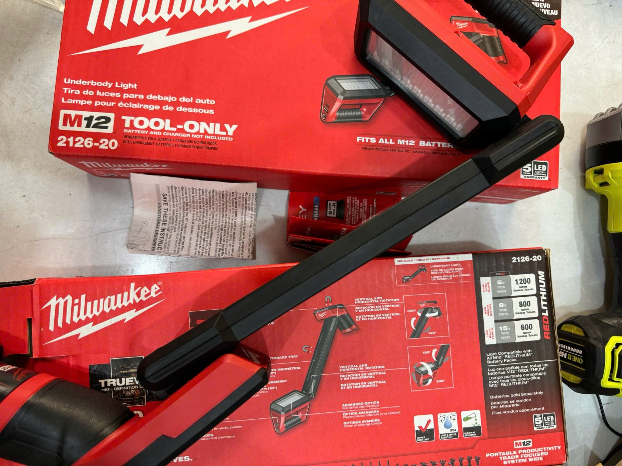 Ðèn milwaukee 2126-20 new 1200lumens , xoay 360 độ