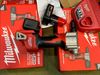 Máy rút rive Milwaukee 2550 M12