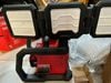 Đèn chiếu sáng khu vực Milwaukee  m18 2368
