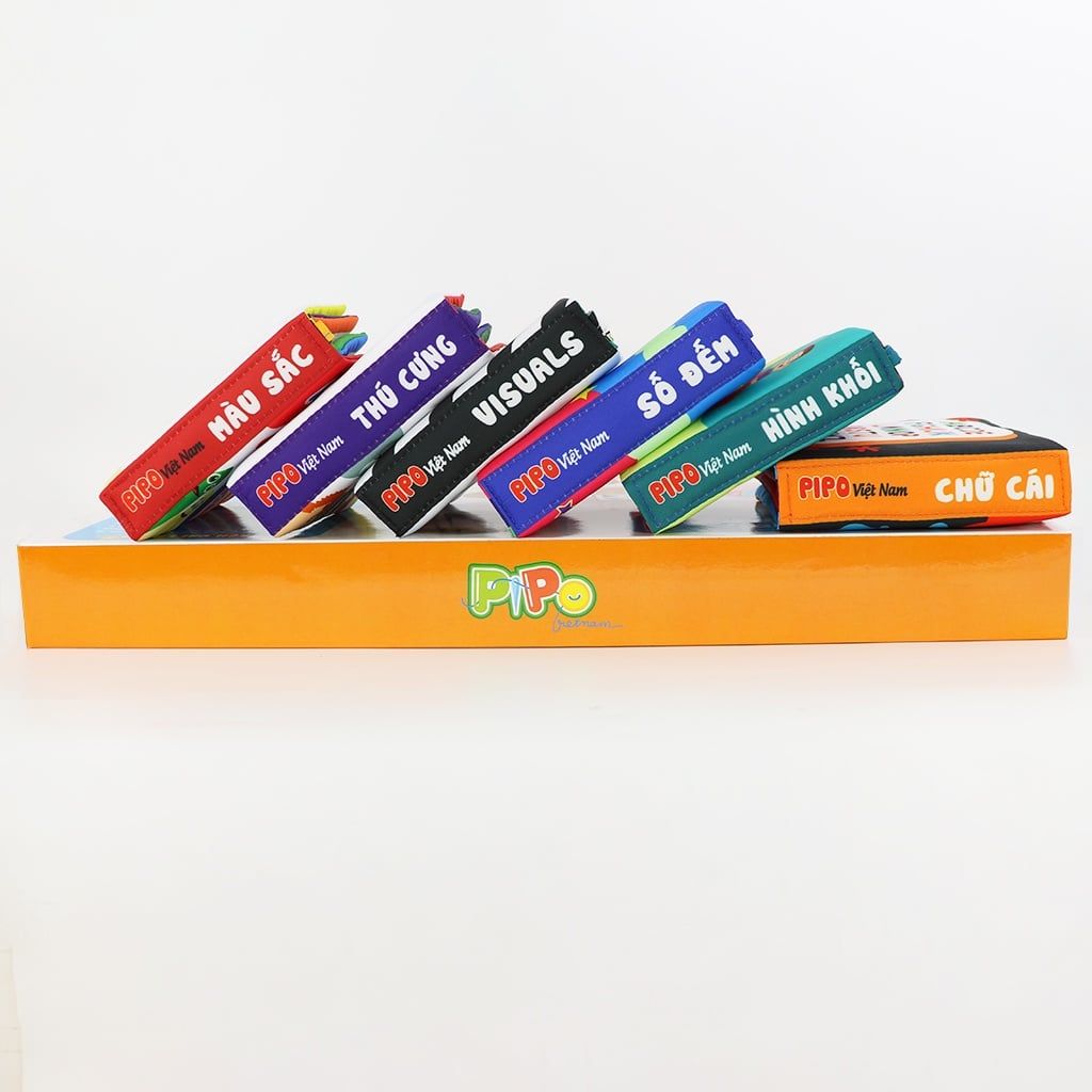  Hộp quà tặng 6 sách vải song ngữ cho bé sơ sinh PiPoVietnam, làm quà đầy tháng 