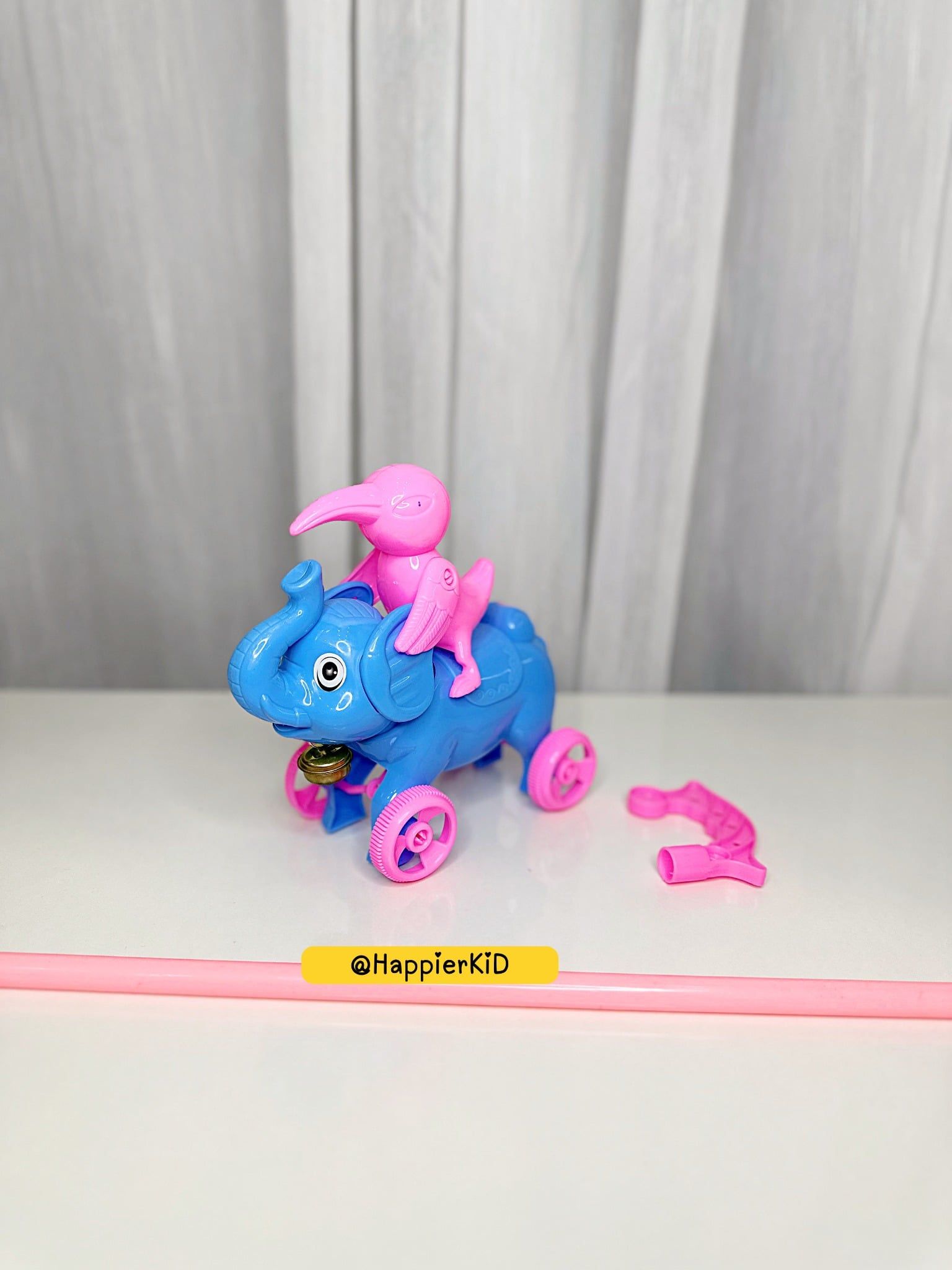  Voi đẩy cây tập đi Hoàng Thu Việt Nam 