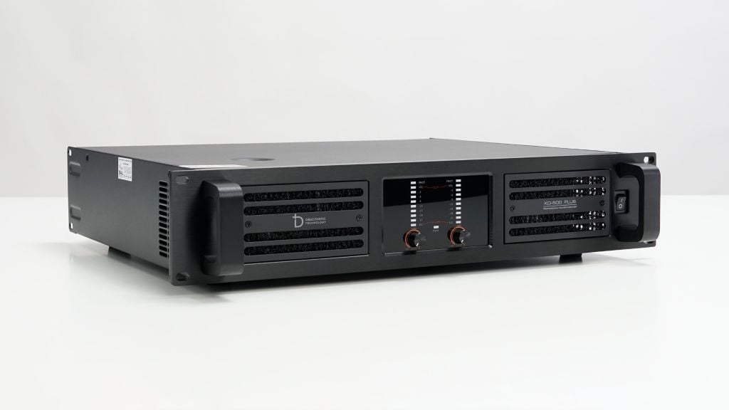 Cục đẩy công suất Dbacoustic KD500 Plus