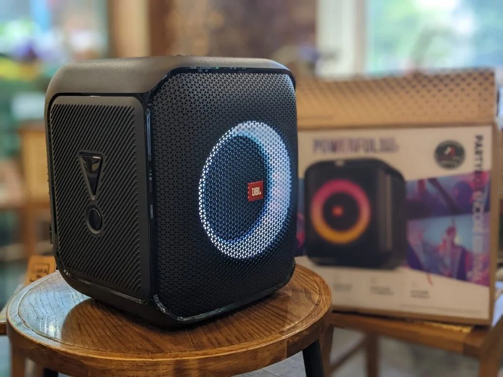 Loa Bluetooth JBL PARTYBOX ENCORE ESSENTIAL - Kèm Mic