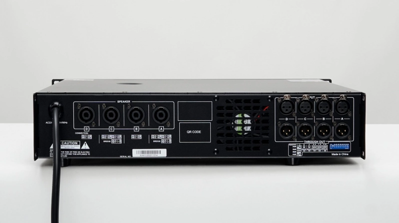 Cục đẩy công suất 4 kênh Dbacoustic EA410