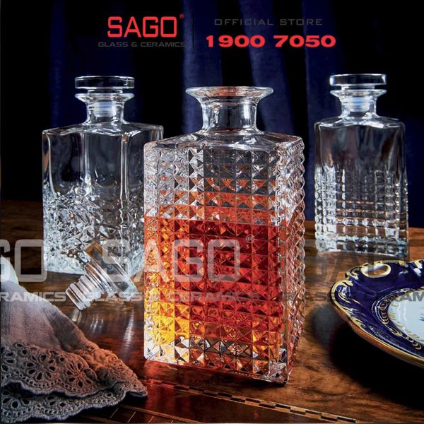  Luigi Bormioli A12521 - Chai thủy tinh Pha Lê Luigi Bormioli CHARME DECANTER H10769 C/TAPPO Crystal Glasses 780ml | Nhập Khẩu Italy 