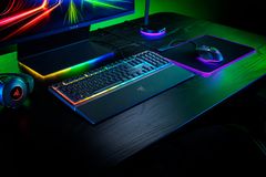 Bàn phím Gaming Razer Ornata V3