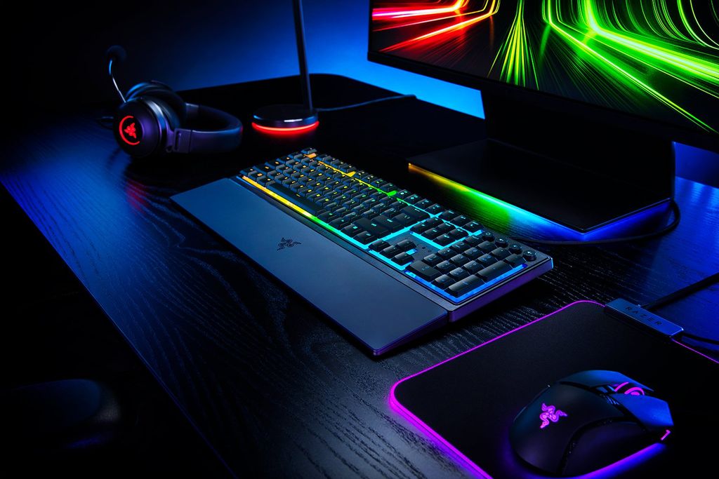Bàn phím Gaming Razer Ornata V3