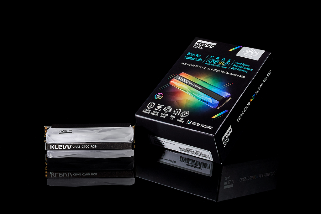 SSD Klevv CRAS C700 RGB 240GB M2 NVME Gen3x4