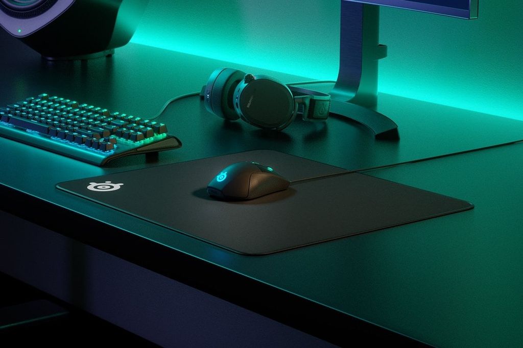 Pad chuột SteelSeries QcK Edge - Large