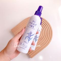 Xịt Khoáng Dưỡng Ẩm Làm Sáng Da Hatomugi Moisturizing & Conditioning The Mist Lotion 250ml
