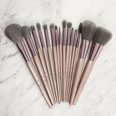 Bộ Cọ Trang Điểm BH Cosmetics Lavish Elegance 15 Cây Kèm Túi Đựng